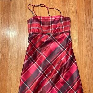 Party dress size small
